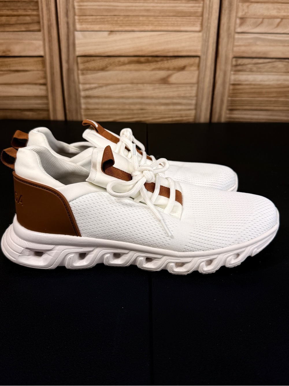 Nautica White Knit Sneakers with Brown Accent Size 9